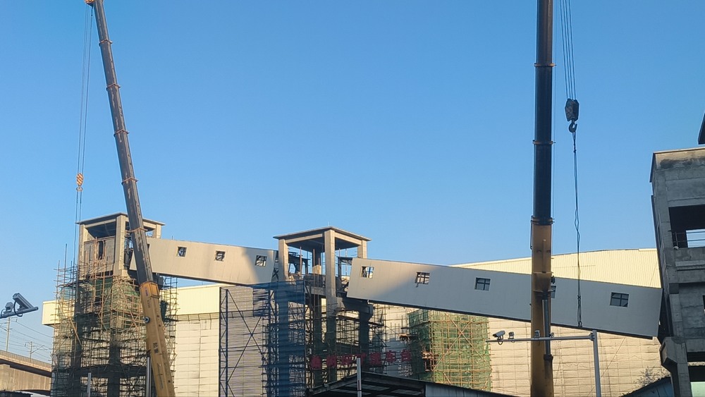 陜煤建設(shè)韓城分公司土建十一項(xiàng)目部:開足馬力加速快跑,項(xiàng)目建設(shè)再掀熱潮 陜煤建設(shè)韓城分公司土建十一項(xiàng)目部:開足馬力加速快跑,項(xiàng)目建設(shè)再掀熱潮